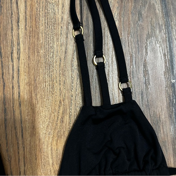 Beach Bunny Bikini Top - Picture 4 of 5